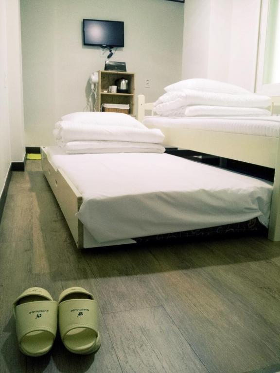 24 Guesthouse Sinchon Hongdae Σεούλ Εξωτερικό φωτογραφία
